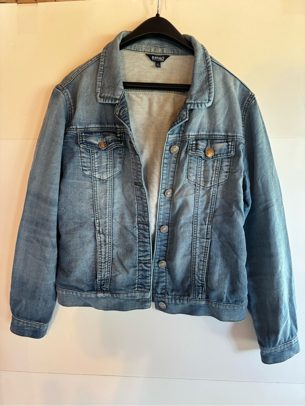 Buffalo David Bitton Women’s Blue Button Front Jean Jacket Pockets M